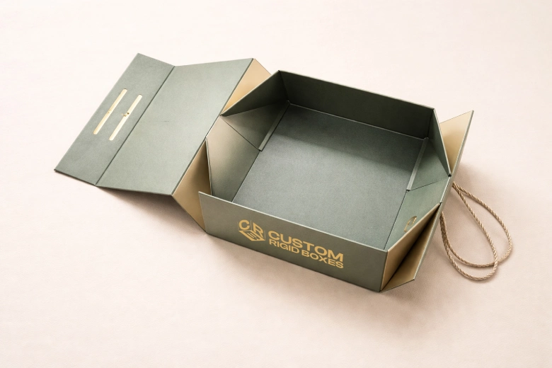 Collapsible-Rigid-Boxes-with-Handles